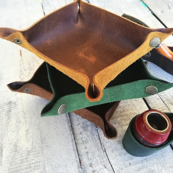 Leather Tobacco Tray and Pipe Stand Personalized Distressed Leather Gift for pipe smokers