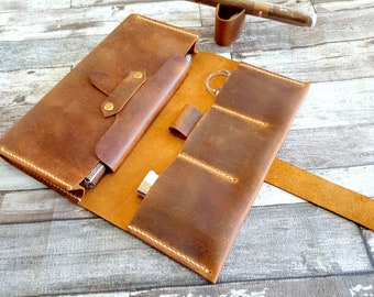 Handcrafted Cigar Case, Leather Cigar Holder, Personalized Travel Humidor, Leather Cigars Accessories, Cigar Gift for Men, Free Cigar Stand