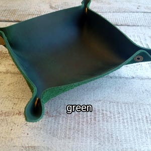 Green tobacco tray.