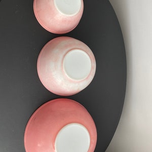 Pink Pyrex bowls