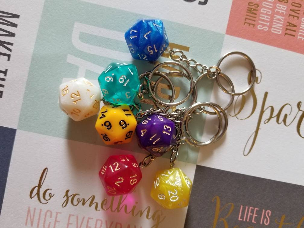 D20 Dice Keychain Dungeons and Dragons Dice Keychain D20 Etsy