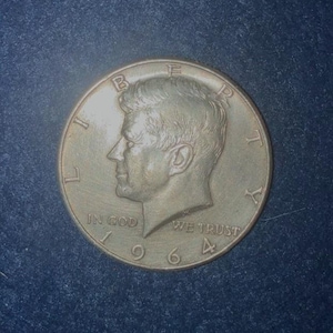 1964 RARE (Accent Hair) Kennedy Silver Half Dollar