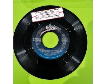 Joe Stampley I'm Gonna Love You Back To Loving Me Again 45RPMVinyl Epic 19-50972