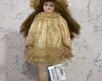 Vintage 1988–1989 Heritage Mint Porcelain Doll Lace Dress Bonnet Tag Collectible