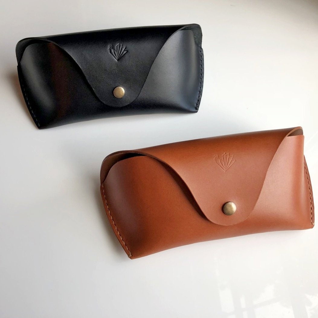 Ray-Ban  Wayfarer ケースのみ Ray Ban Leather Style Sunglasses Case with Booklet Medium | eBay