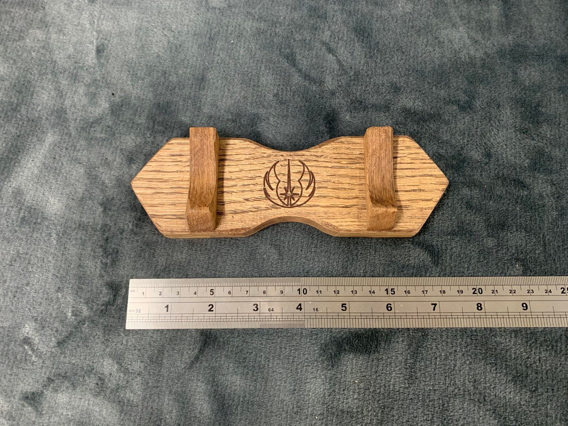 Soporte de exhibición de empuñadura de sable de luz Madera | Etsy