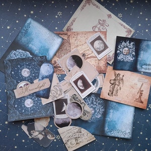 Scrapbook kit embellishments 36 stuks - Maan/heelal thema | Stickers en papieren cut outs