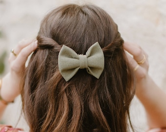 Olive green crepe clip knot