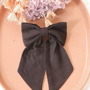 Maxi bow barrette in black cotton twill image 2
