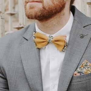 Double bow tie in mustard yellow ochre linen with floral print
