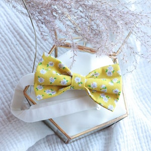 Yellow liberty bow tie