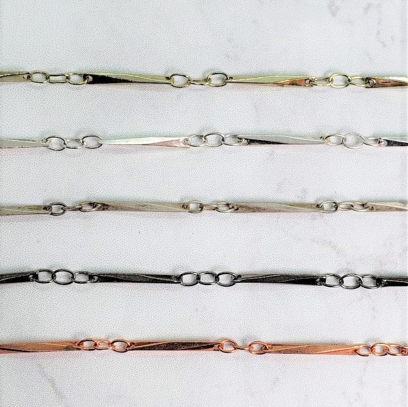 Base Metal Long Twisted Bar Link Chain in Antique Silver Base Metal Long Twisted Bar Link Chain in Antique Silver