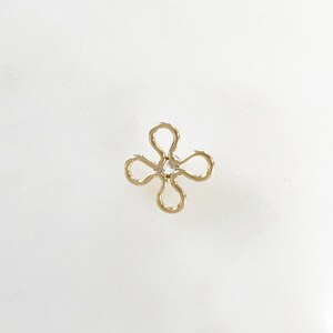 1 breloque anneau connecteur fleur en zircon cubique minuscule, connecteur permanent pour bijoux, plaqué or 14 carats ou argent sterling. image 5
