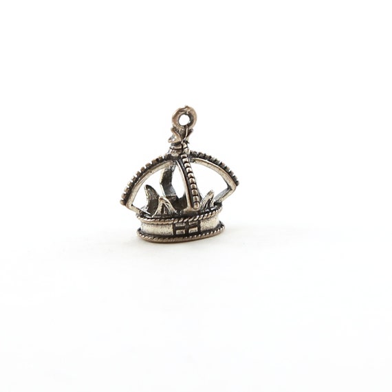 Sterling Silver Realistic Open 3D Pointed Thick Crown with Cross Royal Charm