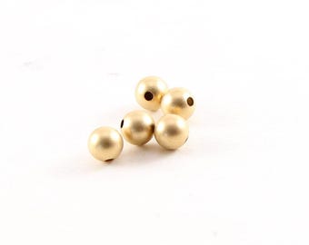 5 perline distanziatrici rotonde lisce, opache, senza saldature, da 4 mm, placcate in oro 14 carati.