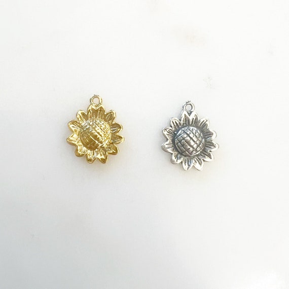 Detailed  Small Flat Sunflower Charm Pendant Nature Flower Plant Charm Sterling Silver or Vermeil Gold