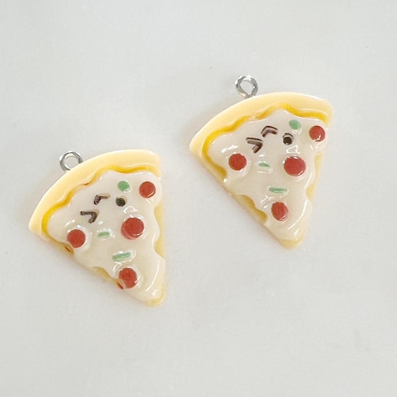 2 Pieces Cute Acrylic Slice of Pizza Charm Pepperoni Pizza Pendant Lip Gloss, Purse, Key Chain Charm Jewelry Supply