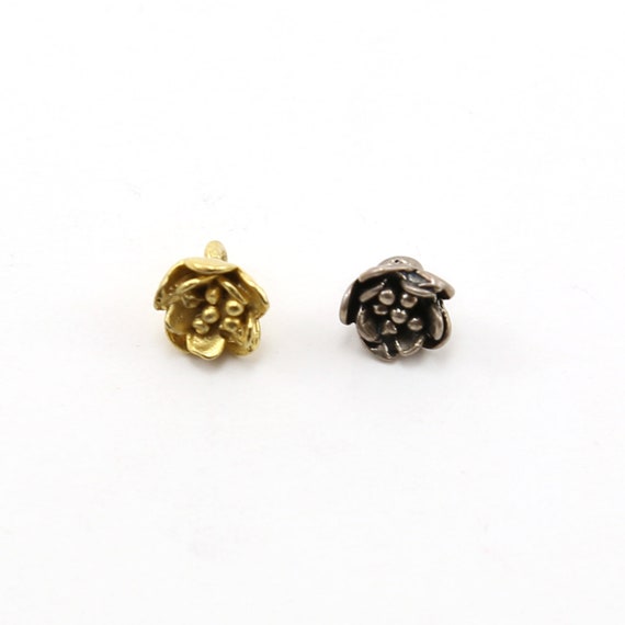 Cute Dainty Flower Button in Sterling Silver or Shiny Vermeil Gold Wrap Bracelet Button