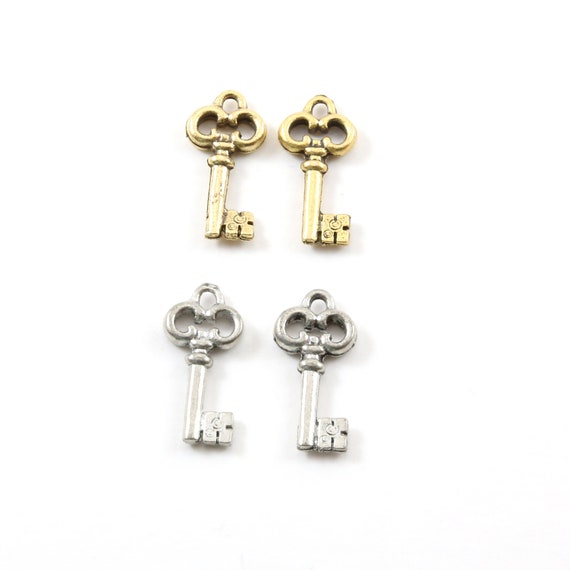 2 Pieces Pewter Rounded Skeleton Key Charm Best Friend Charm Jewelry Making Supplies Necklace Pendant Antique Gold, Antique Silver
