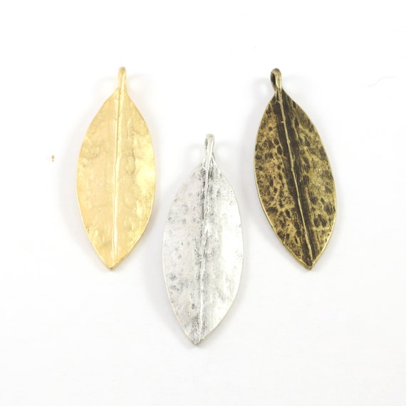 Large Detailed Pointed Leaf Nature Pendant Matte Gold, Matte Silver, Antique Brass