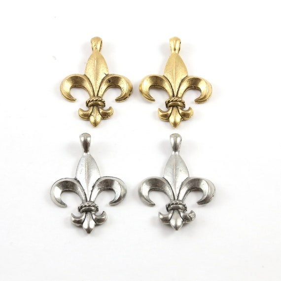 2 Pieces Large Fleur De Lis Rope Center Pendant Pewter Necklace Charm 31mm x 22mm in Antique Gold or Antique Silver