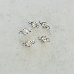 5 Teeny Tiny zilveren gerhodineerd 5 mm zirkonia verbindingsstuk bedelketting schakel