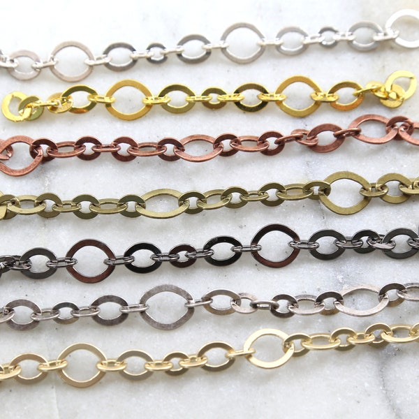 Base Metal Graduated Flat Oval Chain in 7 Finishes Nickel Lead Free / Chain By the Foot