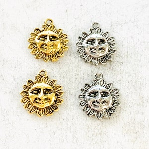 2 Pieces Smiling Sun Sunshine Star Celestial Summer Charm Pendant Antique Gold, Antique Silver