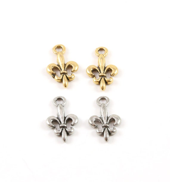 2 Pieces Tiny Small Fleur De Lis Charm Pendant Pewter Necklace Charm 17mm x 10mm in Antique Gold or Antique Silver