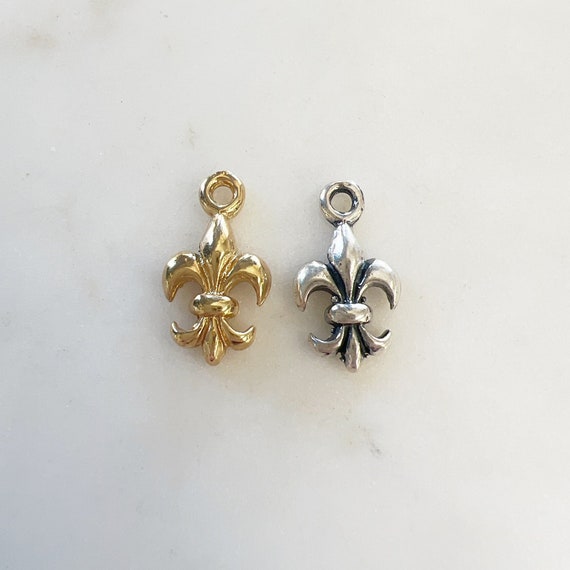 Sterling Silver or Vermeil Gold 3D Thick Fleur di Lis Charm Pendant French Flower