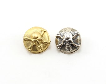 Pirate skull and cross bones button in sterling silver or shiny vermeil gold wrap bracelet button