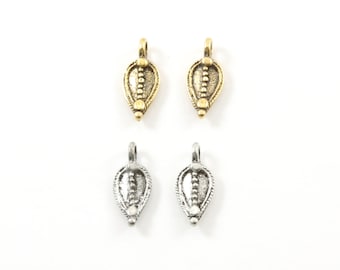 2 Pieces Abstract Pointed Pewter Leaf Nature Pendant Charm Antique Gold, Antique Silver