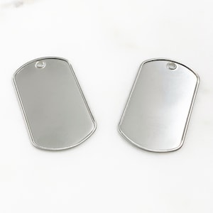 2 piece stainless steel dog tag raised border dog tag pendant stamping blank charm easy to engrave arts and crafts jewelry making charm