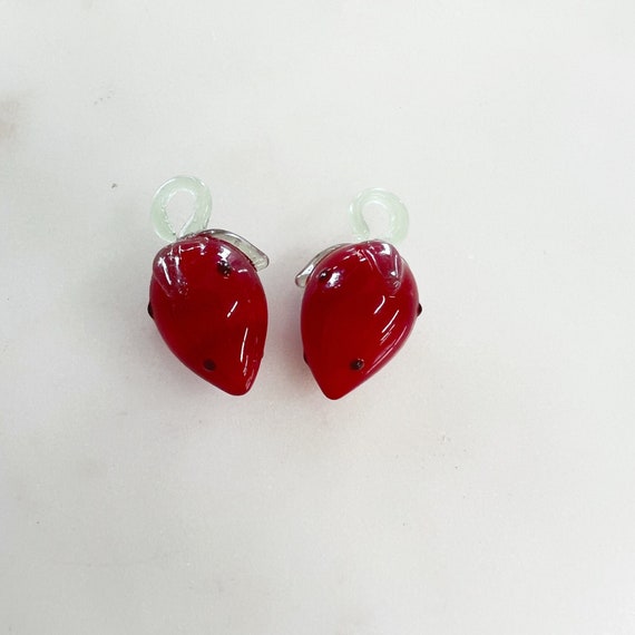 2 Pieces Red Glass Strawberries Strawberry Charm Juicy Fruit Charm Cute Glass Charm Food Pendant