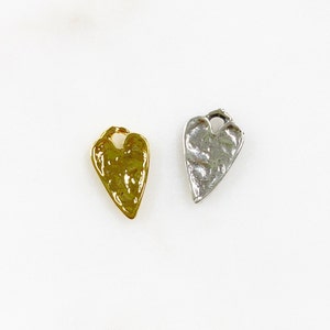 Zierliche Strukturierte Kleine Herz Anhänger aus Sterling Silber oder Vermeil Gold Zarte Dünne Herz Liebe Anhänger