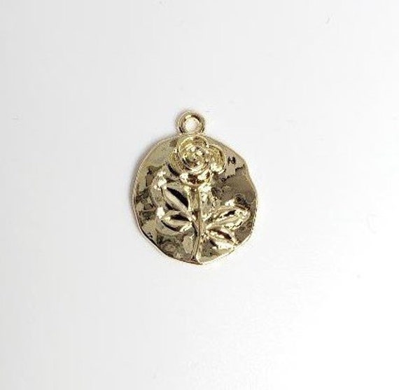 18 mm Vintage Rose, Brass ,Gold Plated Coin Charm, Pendant, Polished Gold, Coin