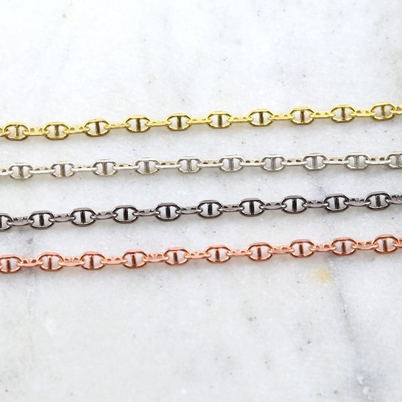 Base Metal Oval Link with Line Chain in Shiny Gold, Shiny silver, Gunmetal, Shiny Copper / Chain by the Foot