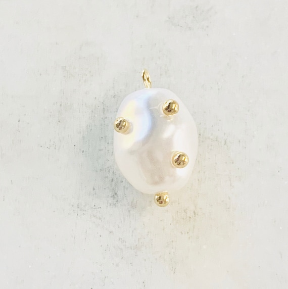 Gold Plated Acrylic Pearl Charm Baroque Acrylic Pearl Charm Pendant with Gold Plated Beads On Pearl