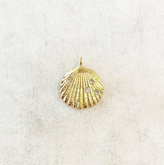 Gold Plated CZ Cute Dainty SeaShell Ocean Nautical Charm Pendant