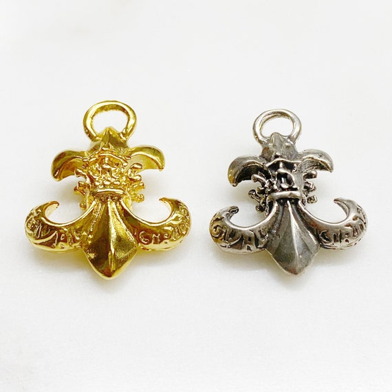 Vermeil Or Sterling Silver Heavy Duty Thick Statement Fleur De Lis Charm Pendant French Flower