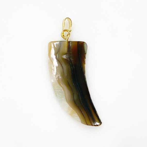 Unique Large Abalone Shell Pendant Charm Gold Plated Loop Shell Shark Tooth Design Charm Jewelry Making Charms