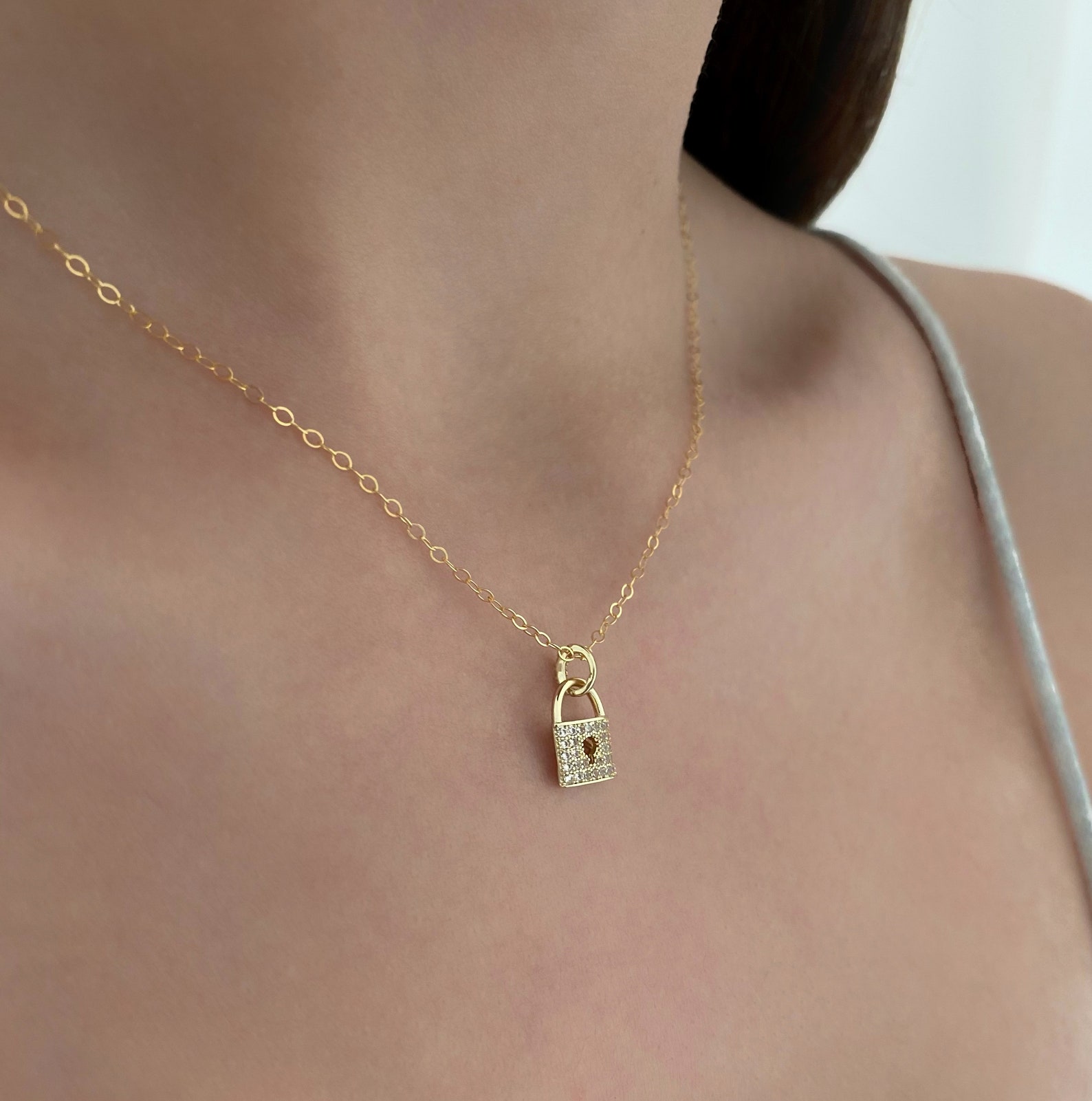 Shimmer Lock Necklace - Etsy