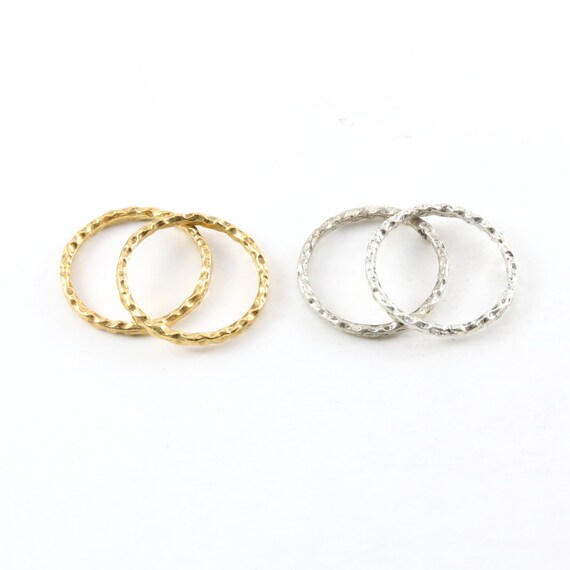 2 Pieces Medium Hammered Textured Rugged 23mm Pewter Metal Raw Open Circle Connector Ring Charm