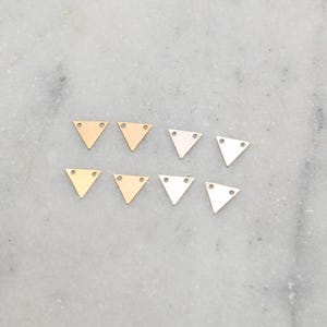 4 stycken fina, tunna, små 8 mm triangelkopplingar i sterlingsilver