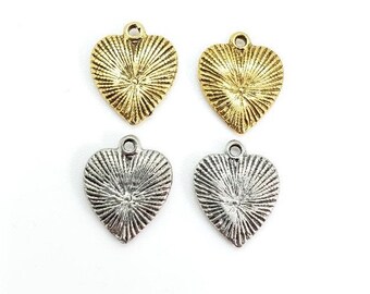 Collier Cœur En Cristal Texturé Argenté - Debenhams, Plaqué Rhodium, Neuf Avec étiquettes