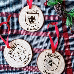 Custom Family Crest Christmas Ornament, Coat of Arms Wood Slice Ornament, Family Christmas Gift, Family Crest Idea, Wood Slice Ornament