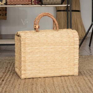 Handwoven Straw Picnic Basket Bag: Portuguese Wicker Tote.