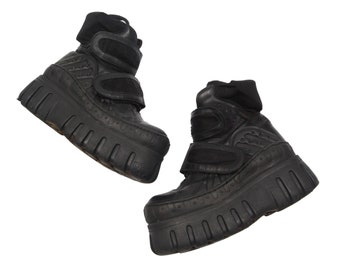 DESTROY PLATFORMS / RARE / 90s / Boots / Booties / Black / Industrial / 90s / Mega Platform / Cyber Goth / Clubkid / Chunky / Cult / Vintage