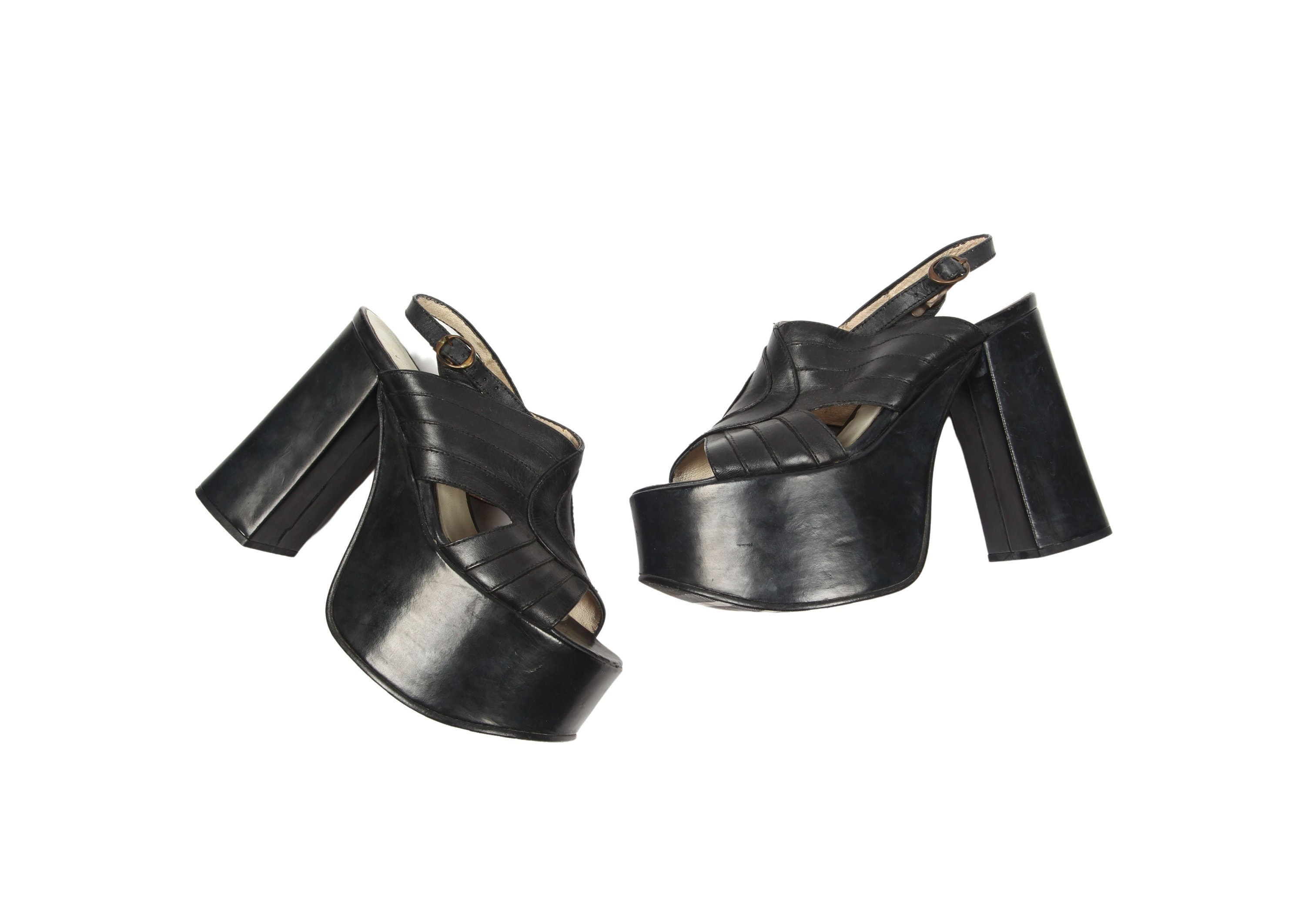 CULT BUFFALO PLATFORM Sandals / 90's 
