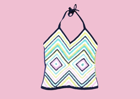 CROCHETED HALTERNECK TOP / 90s / 90's / geometric